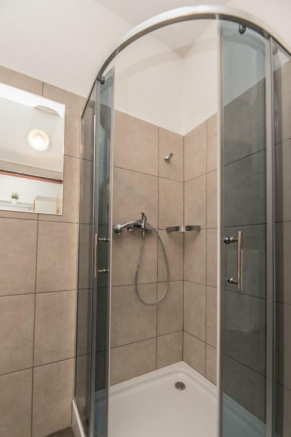 Apartmany Premyslova Hradec Kralove Ngoại thất bức ảnh